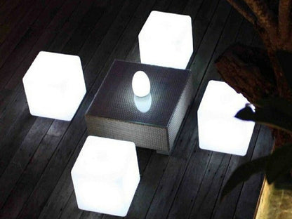 光るスツール LED 椅子 キューブ 充電式 リモコン操作 【リモコンには単4電池2本が必要です】 40x40x40cm