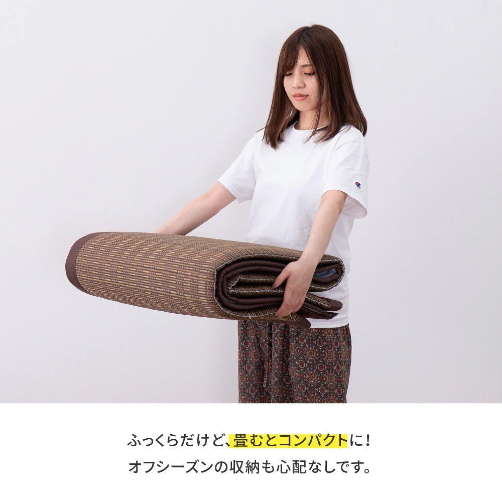 い草ふっくらラグ 仙名 約180×240cm ウレタン入り クッション性 静音 折りたたみ収納可能 長方形 い草ラグマット